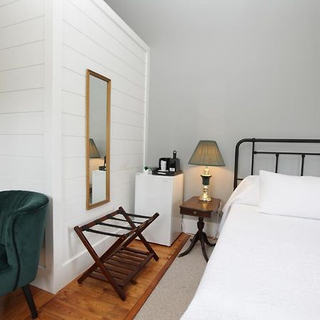 Jackson'S Falls Country Inn Milford Dış mekan fotoğraf