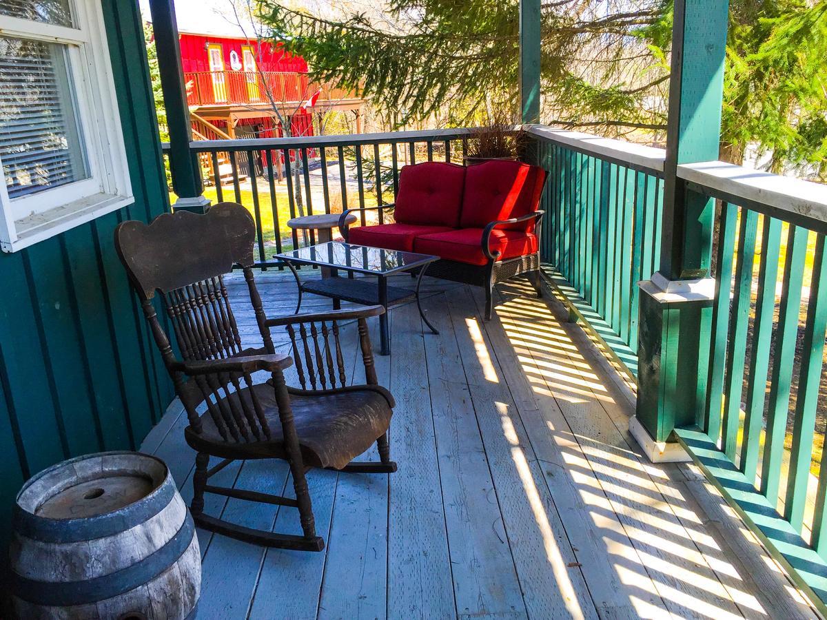 Jackson'S Falls Country Inn Milford Dış mekan fotoğraf