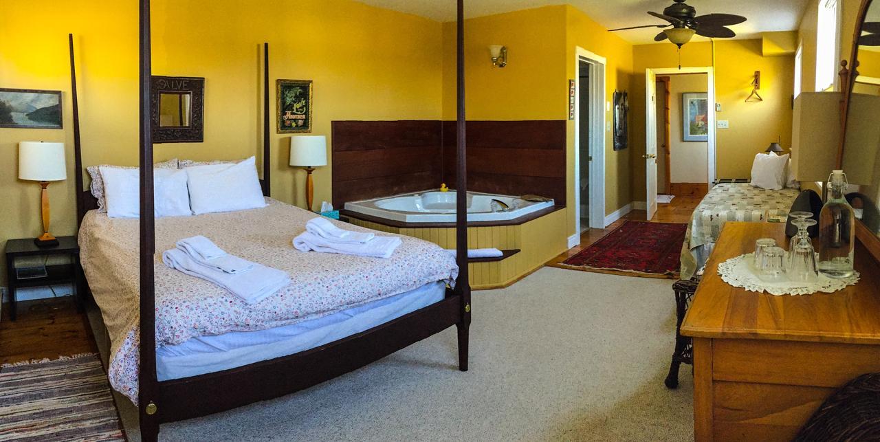 Jackson'S Falls Country Inn Milford Dış mekan fotoğraf